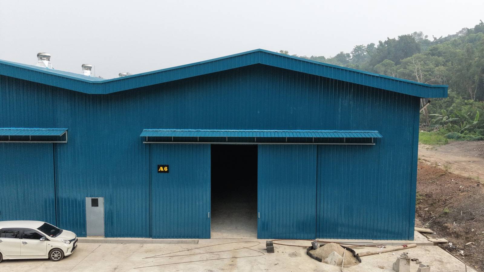 Workshop & Warehouse